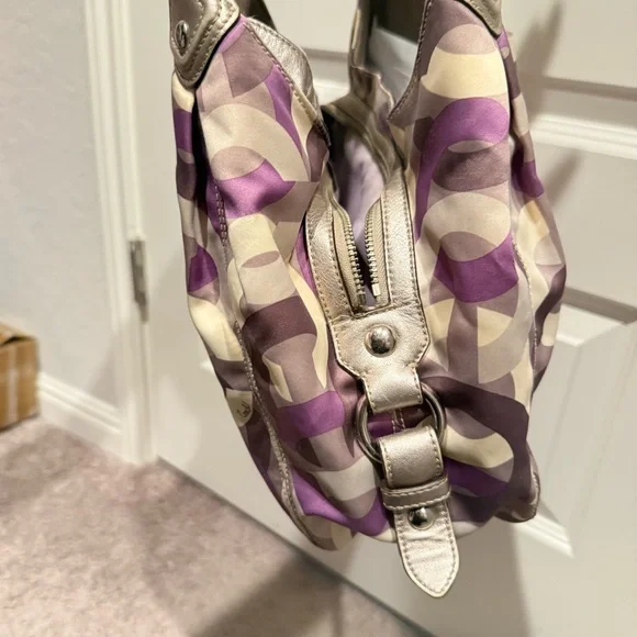 Coach Madison Op Art Sateen Maggie Shoulder Bag - Picture 6 of 13